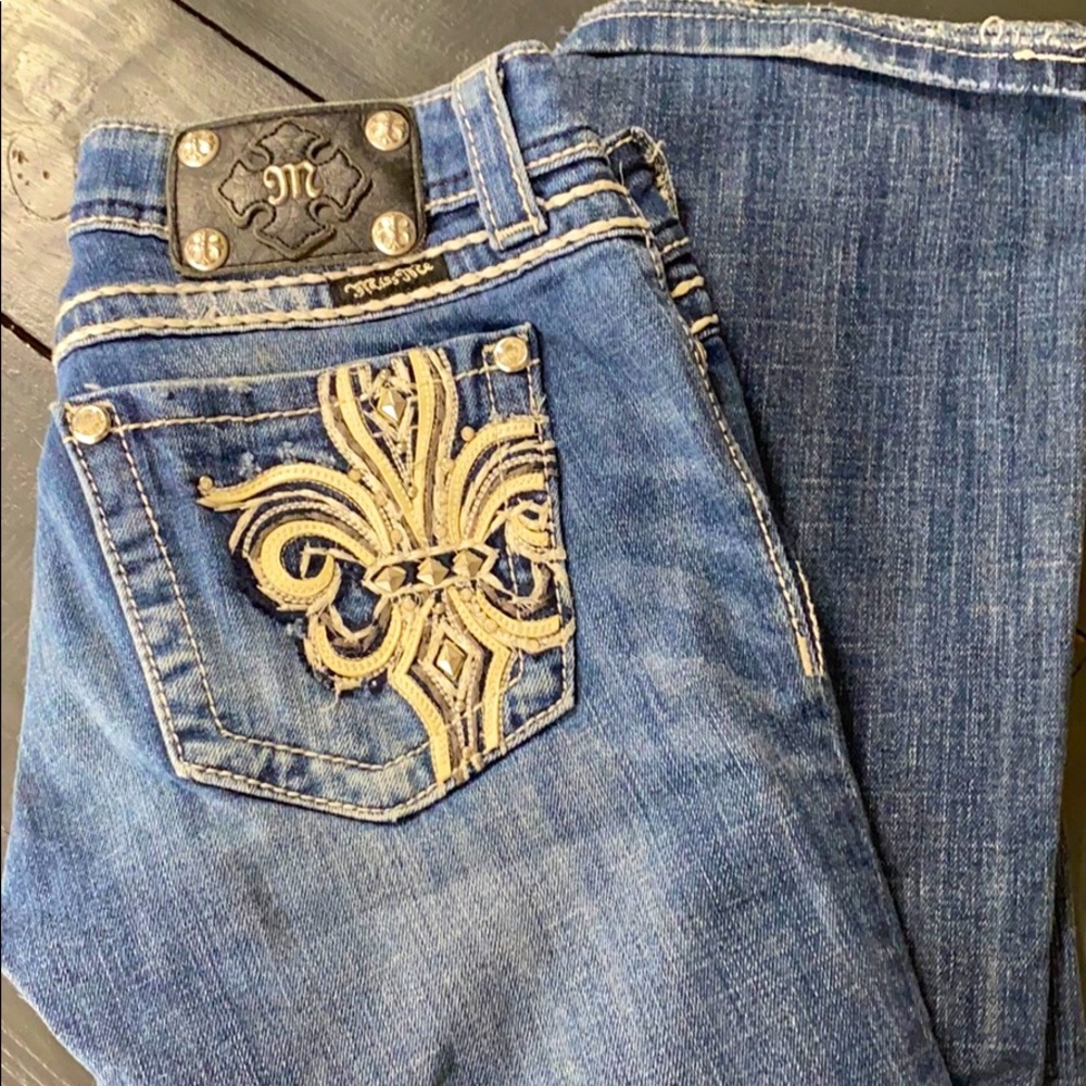 Jeans